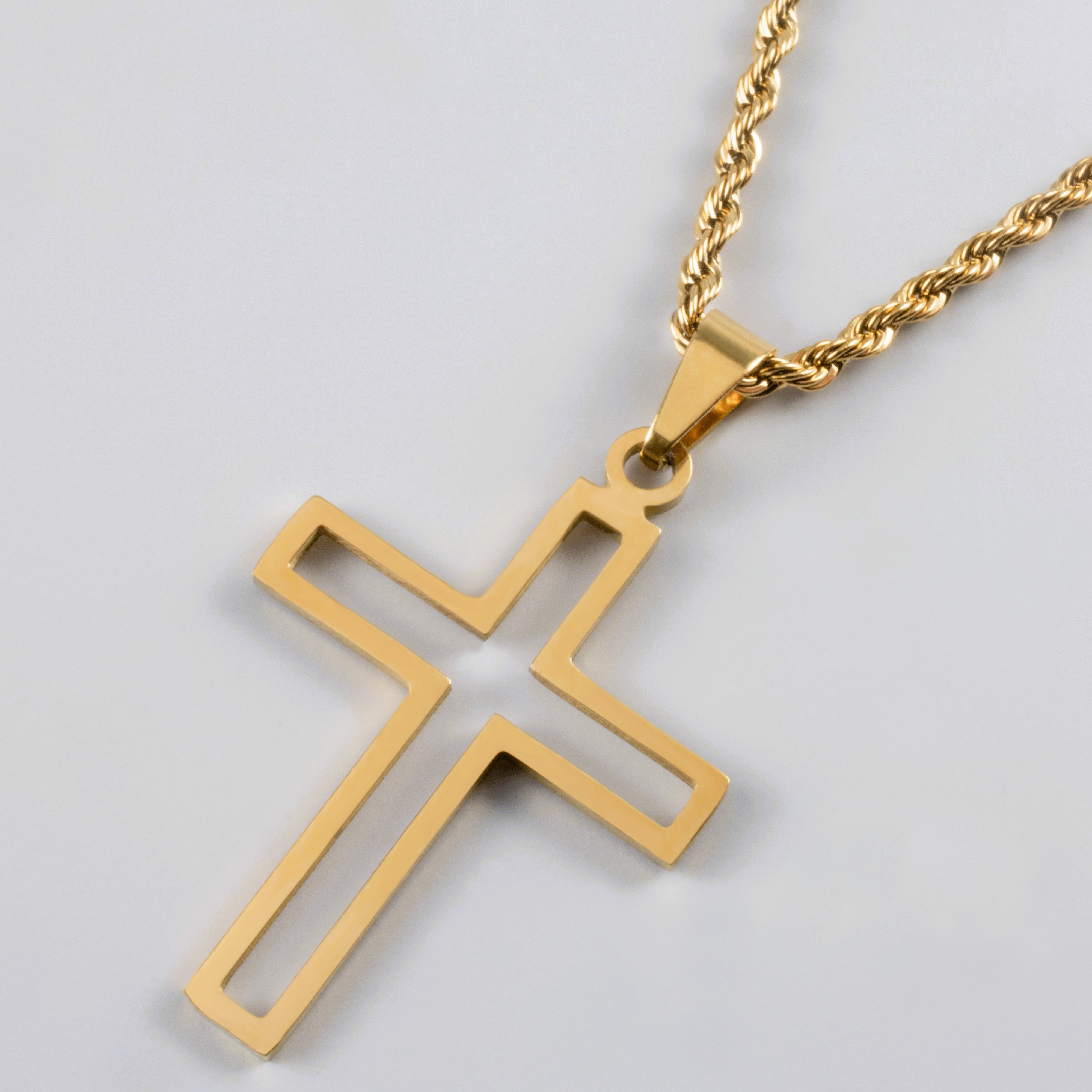 HOLLOW CROSS PENDANT - GOLD - Arvuzi