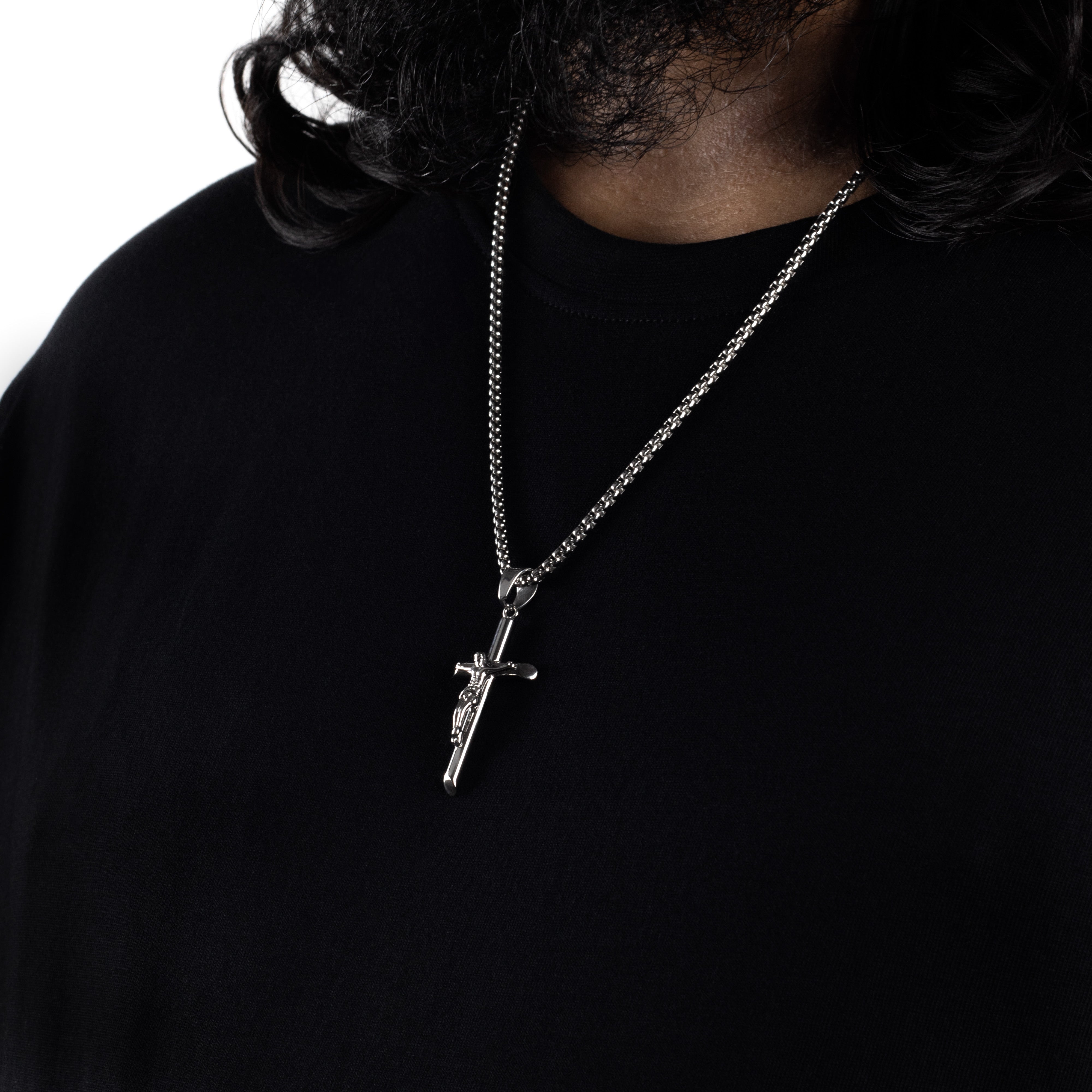 CROSS PENDANT - SILVER - Arvuzi
