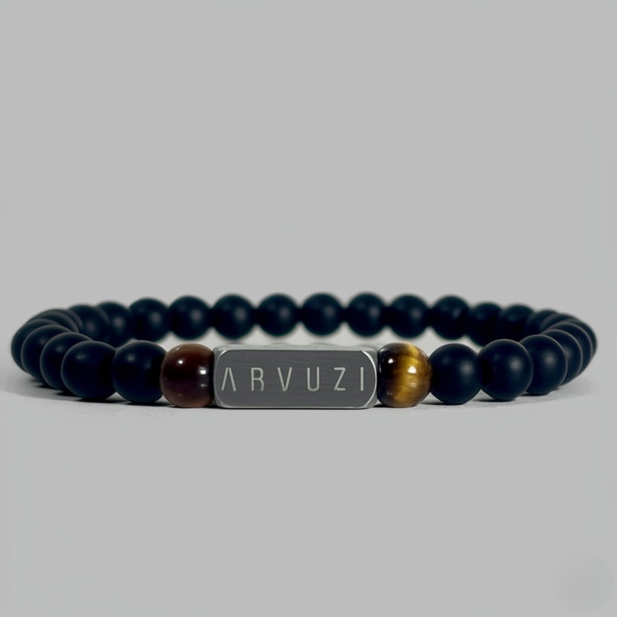 Mens Onyx and Tigers eye beaded bracelet