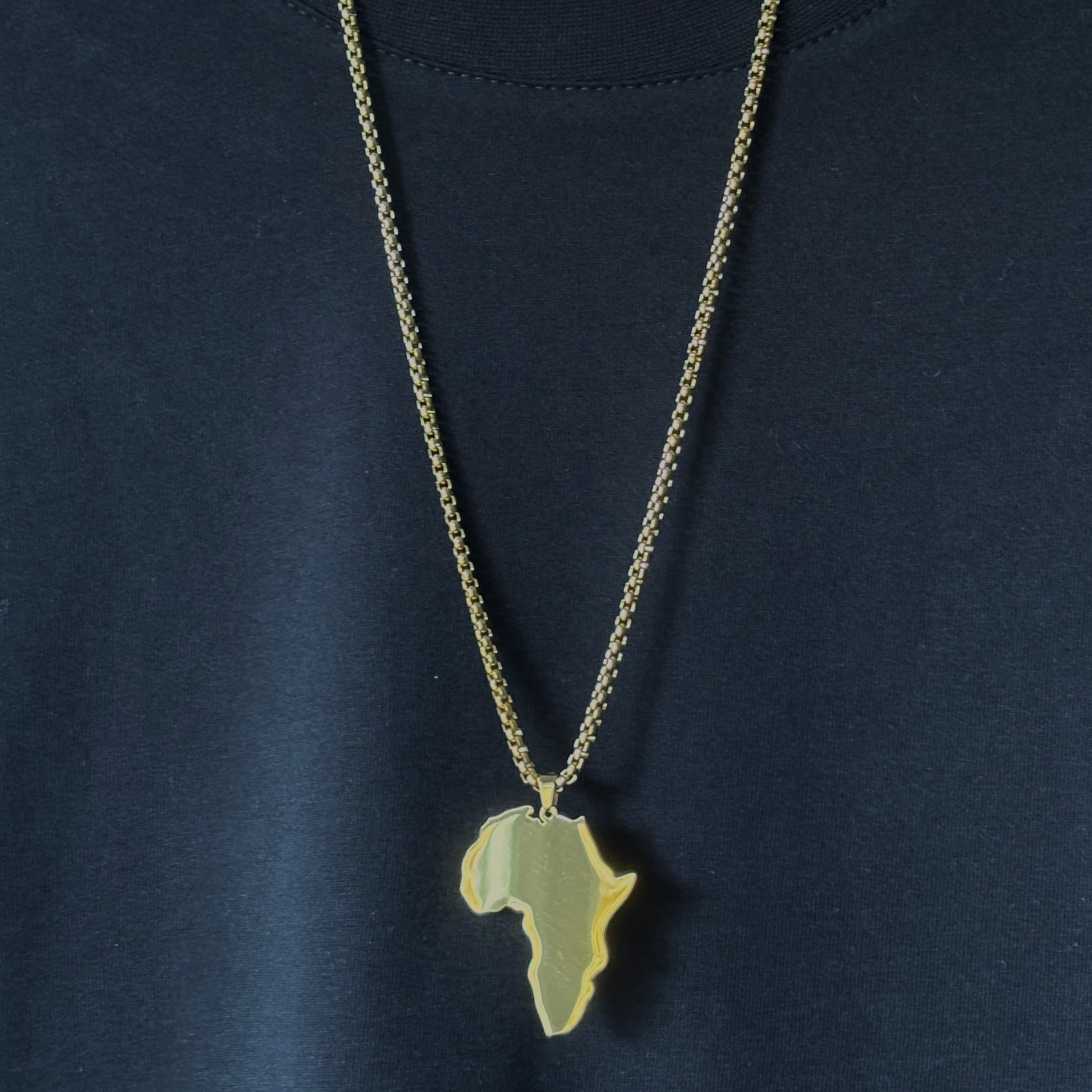 AFRICA PENDANT - GOLD