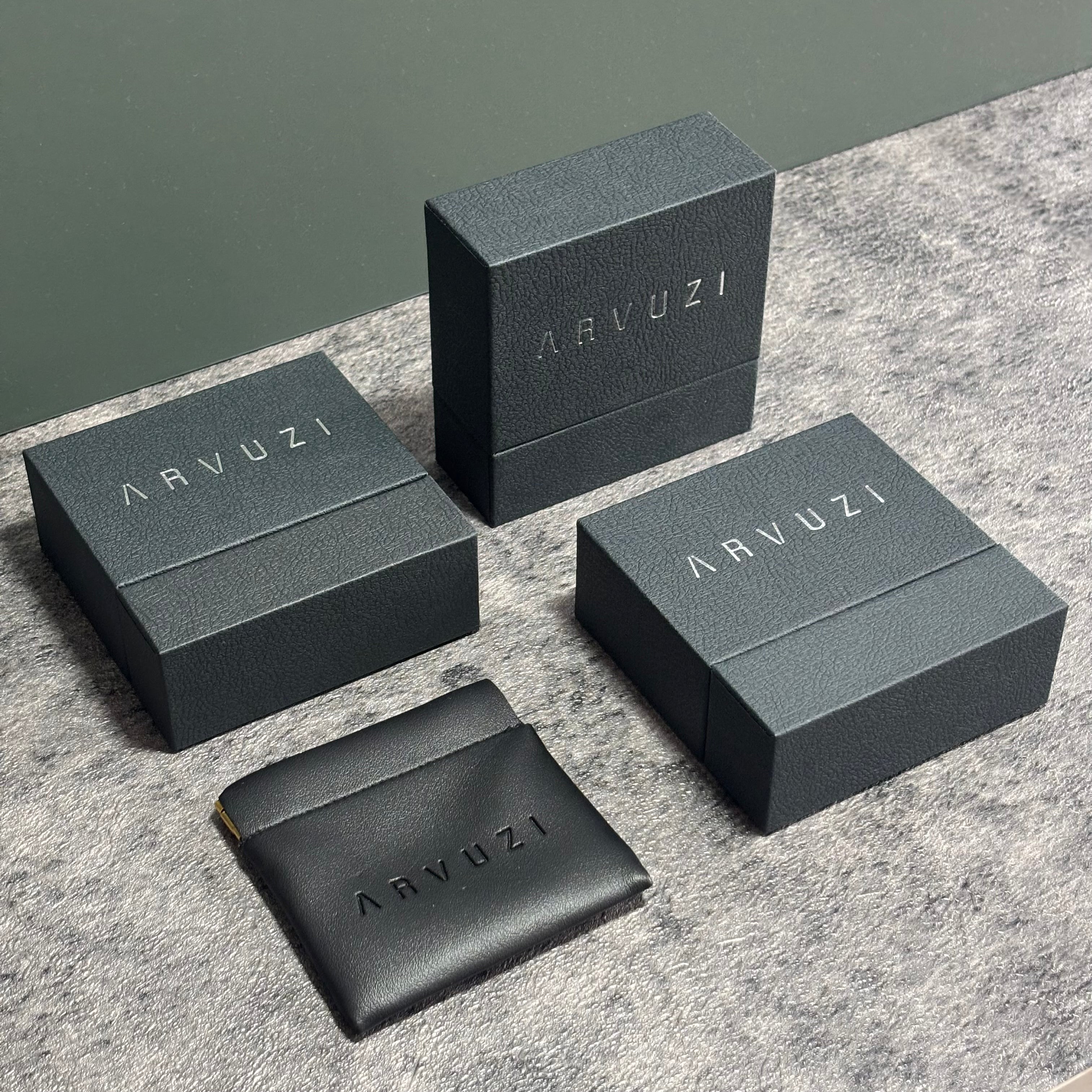 Onyx Equinox Bracelet 6mm - Arvuzi