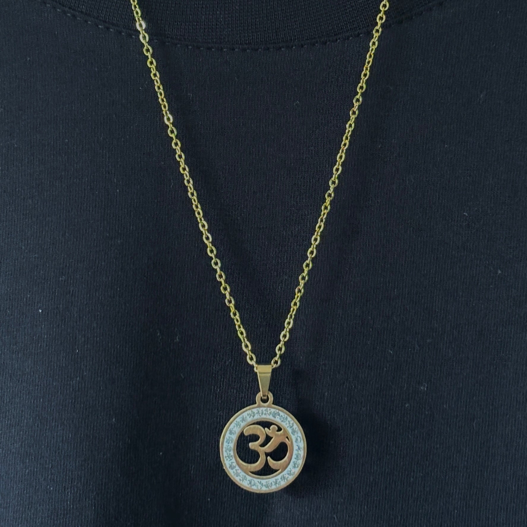 AUM STONE PENDANT