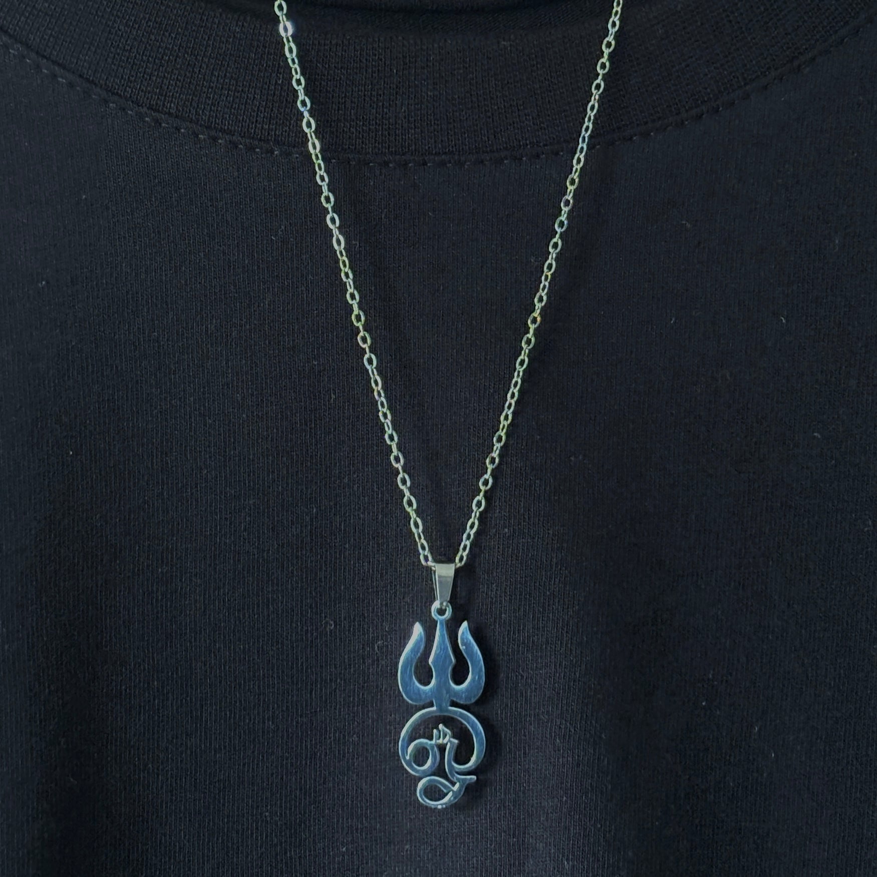 NADU PENDANT - SILVER