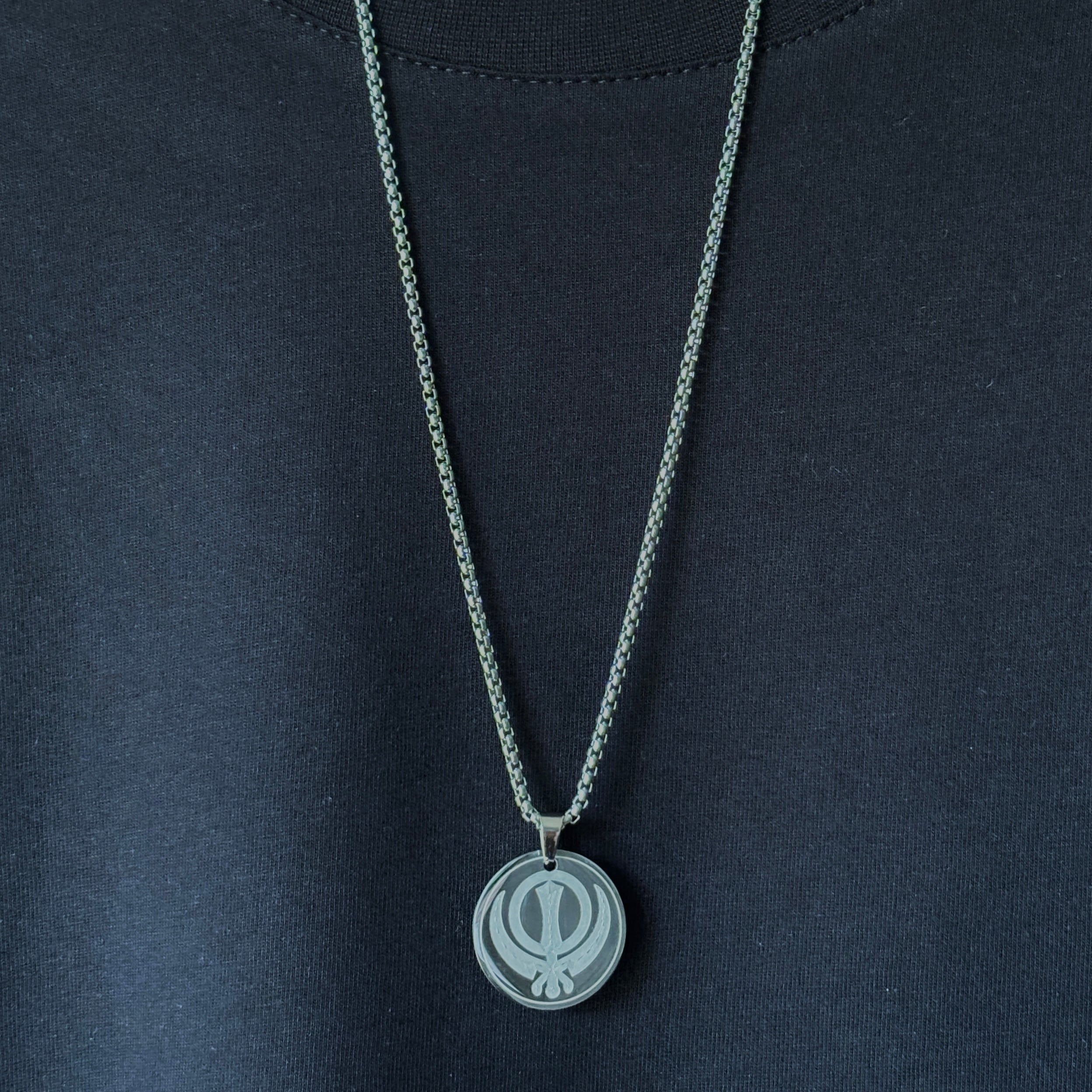 KHANDA PENDANT ROUND - SILVER