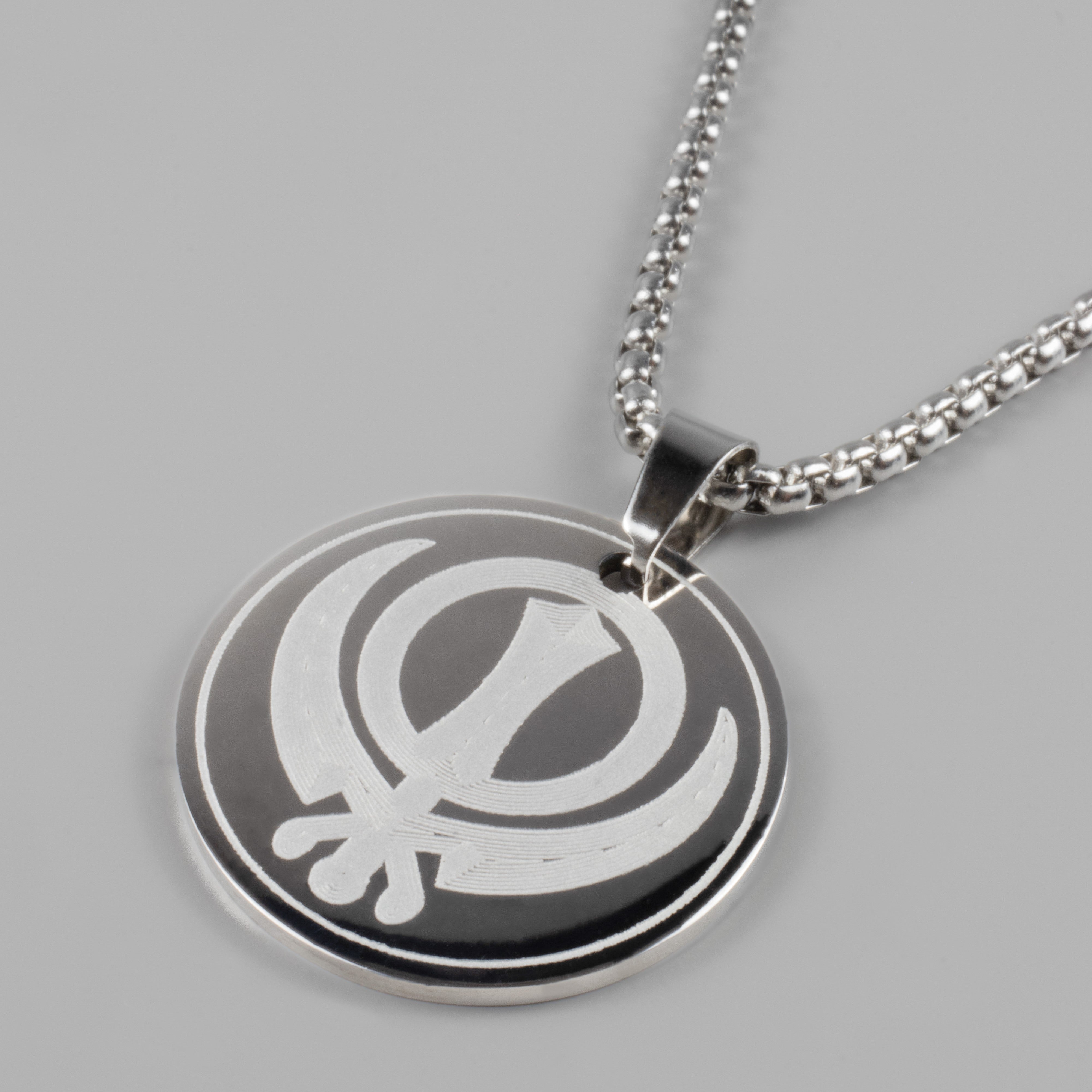 KHANDA PENDANT ROUND - SILVER